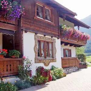 Privatunterkunft Mit Bergblick, Inzell