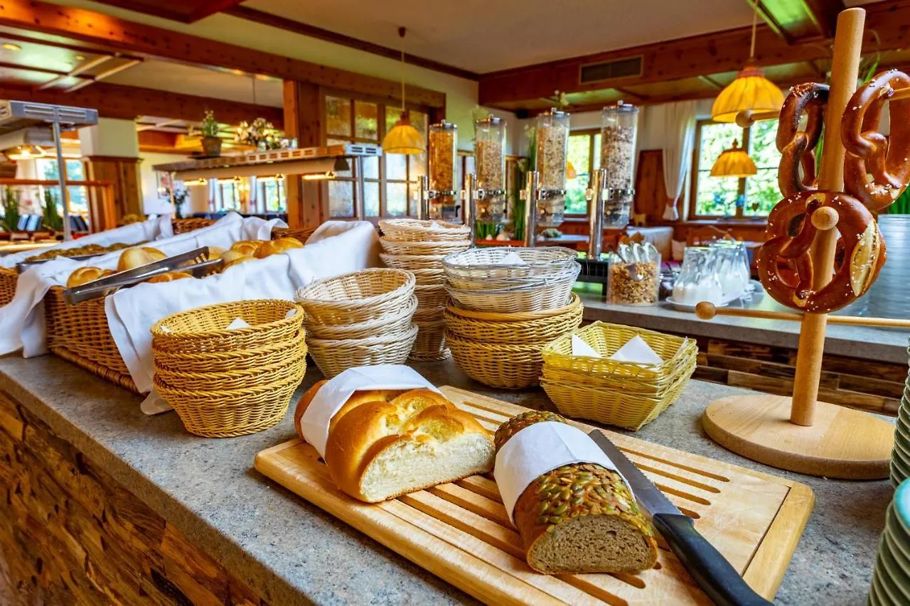 Das Wiesgauer - Alpenhotel Inzell Hotell